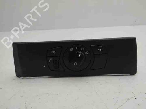 Used Electronic module BMW 5 Touring (E61) 525 d (177 hp) 28851915