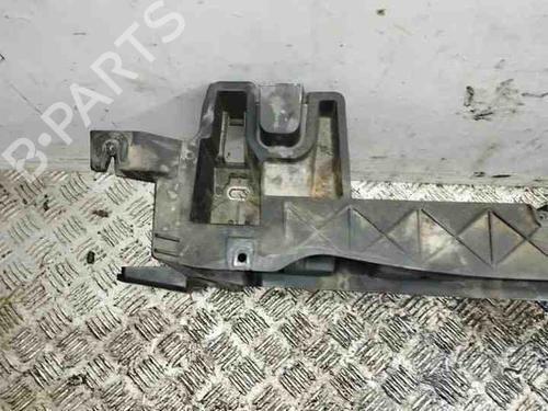 Crossmember PEUGEOT 5008 (0U_, 0E_) 1.6 HDi | BP28851193C162