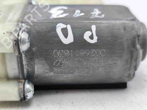 Left front window motor RENAULT CLIO V (B7_) 1.3 TCe 130 (B7MF) | BP28897061E21 