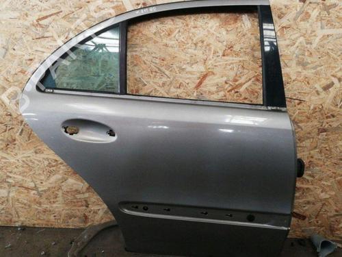 Dør høyre bak MERCEDES-BENZ E-CLASS (W211) E 220 CDI (211.006) (150 hp) 28885726