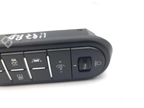 Switch KIA CEED Hatchback Van (CD) 1.4 T-GDI | BP33259355I30 - Image 7