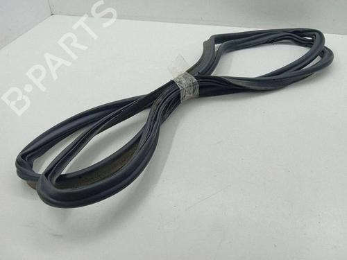 Gummiliste SEAT ATECA (KH7, KHP) 1.4 TSI | BP37290891C142 - Image 3