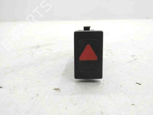 Bouton de warning VW PASSAT B5 (3B2) 1.8 (125 hp) 28877098