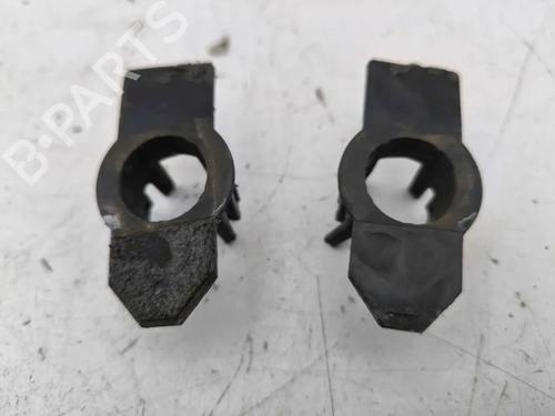 Used Front bumper bracket Front bumper bracket 36208067 36208067