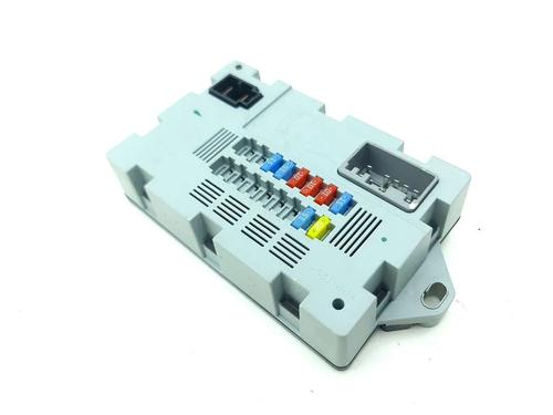 Used Fuse box Fuse box 28877996 28877996