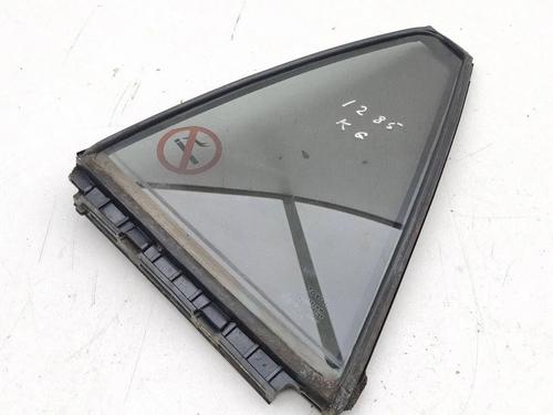 Used Rear left door window Rear left door window 37513163 37513163