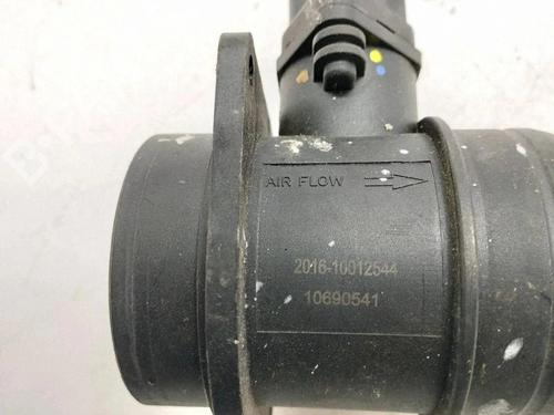 Mass air flow sensor VW PASSAT B5 Variant (3B5) 1.8 | BP38249437M95 - Image 2
