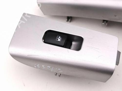 Left front window switch HYUNDAI SANTA FÉ II (CM) 2.2 CRDi 4x4 | BP29919779I27 - Image 3