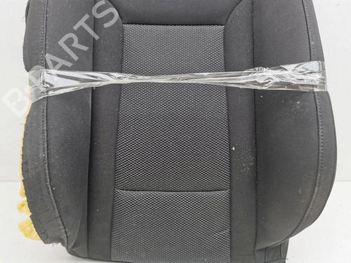 Right front seat HYUNDAI i40 I CW (VF) 1.7 CRDi | BP33645364C16 - Image 12