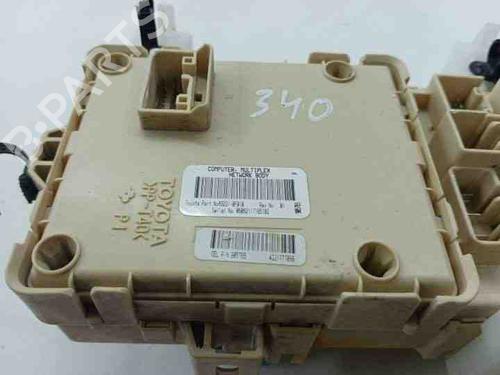 Fuse box TOYOTA COROLLA Verso (_E12_) 2.0 D-4D (CDE120_, CDE120R) | BP28844908E1 