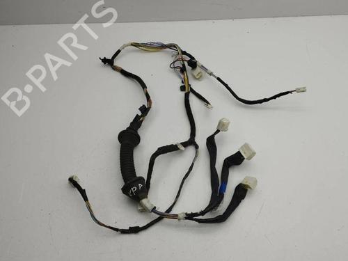 Used Wiring harness TOYOTA AURIS (_E18_) 1.4 D-4D (NDE180_, NDE180R) (90 hp) 28889748