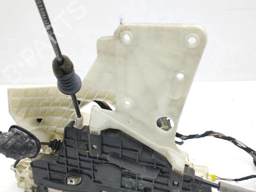 Front left lock MERCEDES-BENZ S-CLASS (W221, V221) S 320 CDI | BP28895811C98 