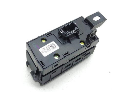 Switch KIA SPORTAGE V (NQ5) 1.6 T-GDI | BP28884162I30 