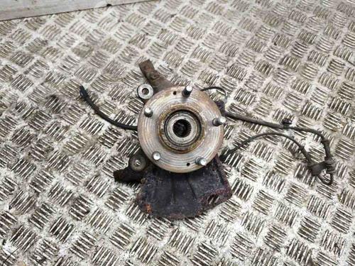 Used Right front steering knuckle HYUNDAI i40 I CW (VF) 1.7 CRDi (116 hp) 28890981