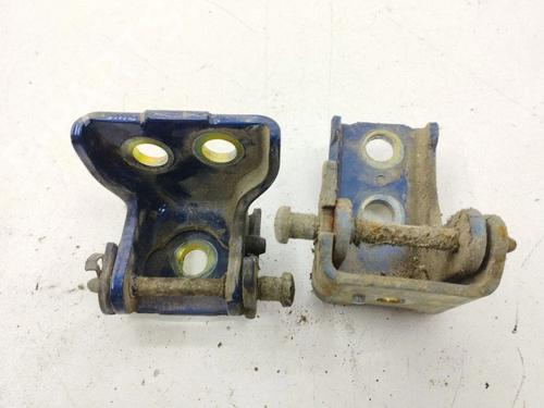 Used Hinge/Door check strap Hinge/Door check strap MERCEDES-BENZ S-CLASS (W220, V220) S 320 CDI (220.026, 220.126) (197 hp) 40208171 40208171