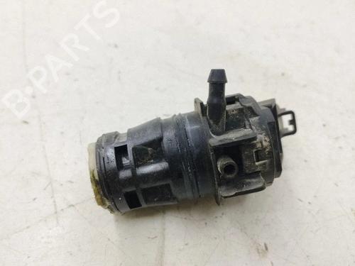 Used Washer pump Washer pump TOYOTA RAV 4 II (_A2_) 2.0 D 4WD (CLA20_, CLA21_, CLA20R, CLA21R) (116 hp) 40209050 40209050