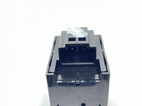 Switch LAND ROVER RANGE ROVER SPORT I (L320) 2.7 D 4x4 | BP28870891I30 