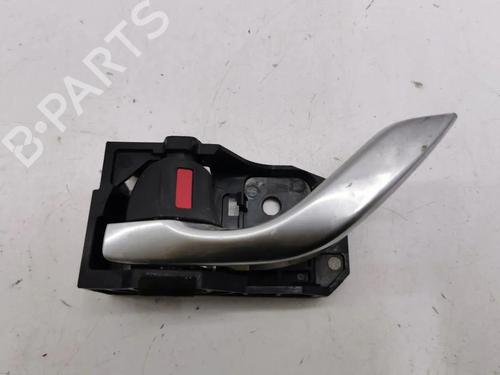 Used Front left interior door handle Front left interior door handle 33910195 33910195