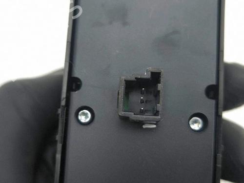 Right front window switch TESLA MODEL S (5YJS) 85D AWD | BP40191465I26 - Image 5