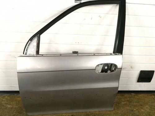 Used Left front door Left front door 28886176 28886176