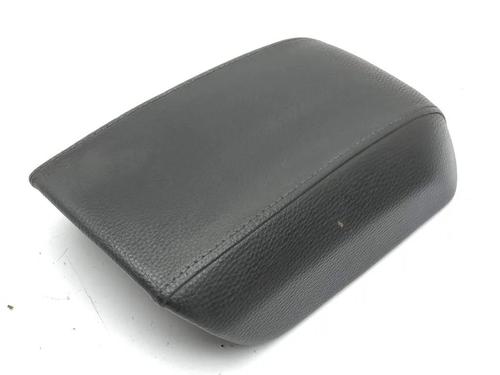 Used Armrest / Center console Armrest / Center console 33224863 33224863