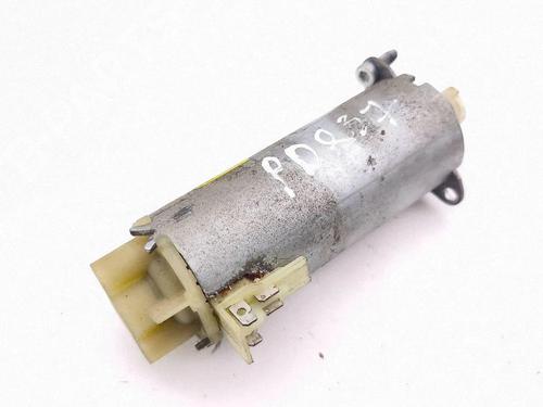 Used Electronic module Electronic module VW PHAETON (3D1, 3D2, 3D3, 3D4, 3D6, 3D7, 3D8, 3D9) 3.0 V6 TDI 4motion (240 hp) 40083867 40083867