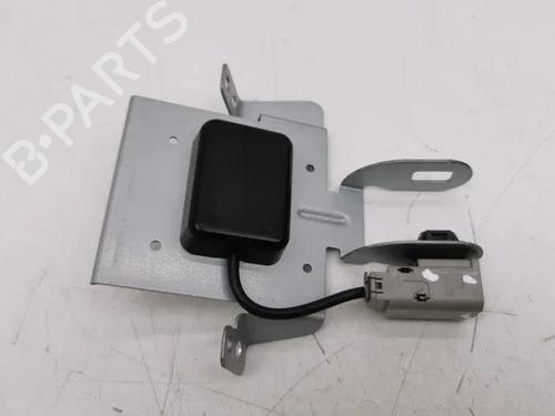 Used Antenna/Base HONDA CR-V II (RD_) 2.2 CTDi (RD9) (140 hp) 28854967
