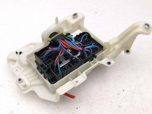 Used Fuse box Fuse box 38103804 38103804