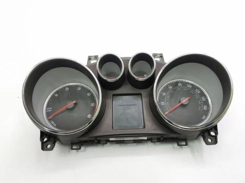 Used Instrument cluster Instrument cluster 33251687 33251687