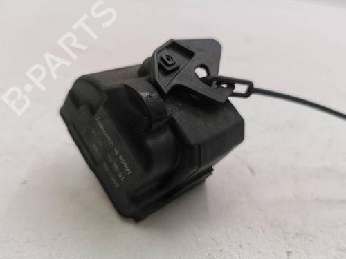 Fuel door actuator MERCEDES-BENZ C-CLASS (W204) C 220 CDI (204.008) | BP28852403E18 