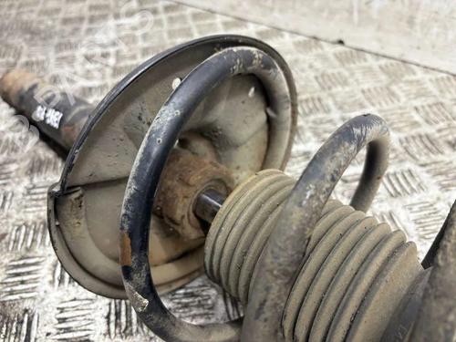 Høyre foran støtdemper PORSCHE 911 (996) 3.4 Carrera | BP30731143M17