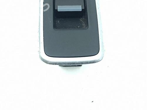 Left front window switch JAGUAR E-PACE (X540) 2.0 D180 AWD | BP38248139I27 - Image 3