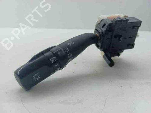 Mando intermitentes / limpia TOYOTA COROLLA Verso (_E12_) 2.0 D-4D (CDE120_, CDE120R) (90 hp) 28844893