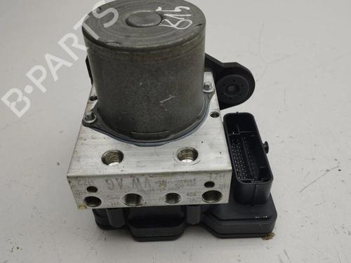 Used ABS pump AUDI A1 Sportback (8XA, 8XF) 1.0 TFSI (95 hp) 28900957