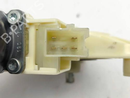 Right front window motor INFINITI Q30 1.5 D | BP36192379E20 - Image 2