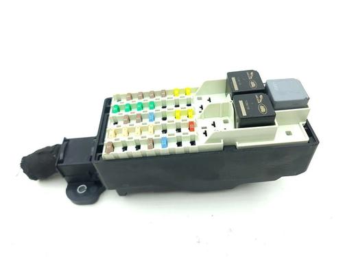 Fuse box JAGUAR XE (X760) 2.0 D | BP28878019E1 - Image 2