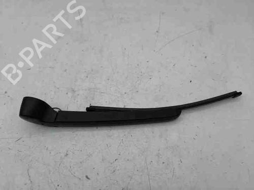 Used Rear windshield wiper arm AUDI A1 Sportback (8XA, 8XF) 1.0 TFSI (95 hp) 28857451