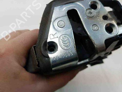 Rear right lock TOYOTA AURIS (_E18_) 1.4 D-4D (NDE180_, NDE180R) | BP28903317C99 