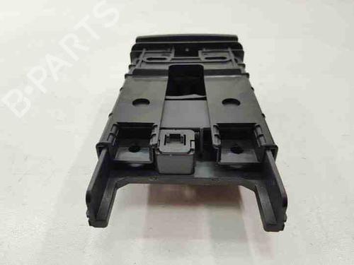 Cup/Object holder NISSAN X-TRAIL I (T30) 2.2 dCi 4x4 | BP28870221I37