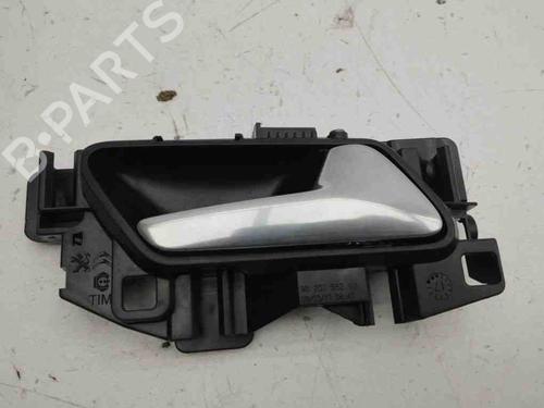 Used Rear right interior door handle PEUGEOT 2008 II (UD_, US_, UY_, UJ_, UR_, UC_) 1.5 BlueHDI 110 (UDYHSK) (110 hp) 28900979