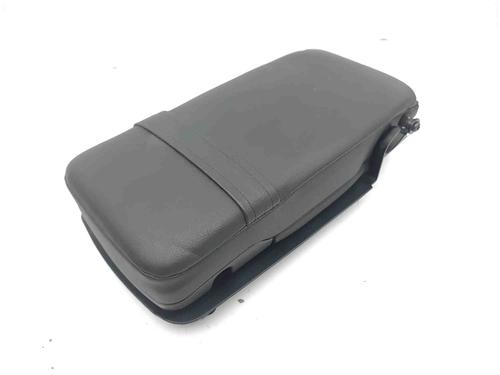 Used Armrest / Center console FORD KUGA I 2.0 TDCi (136 hp) 28871676