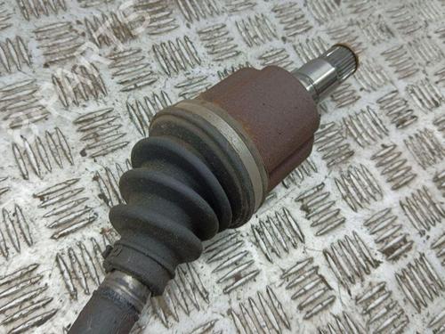 Right front driveshaft CHRYSLER VOYAGER IV (RG, RS) 2.8 CRD | BP28890611M39