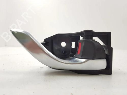 Used Rear right interior door handle Rear right interior door handle 36064325 36064325