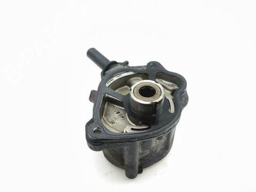 Used Vacuum pump MERCEDES-BENZ M-CLASS (W166) ML 250 CDI / BlueTEC 4-matic (166.004, 166.003) (204 hp) 28907330