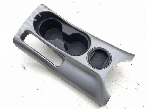 Used Cup/Object holder Cup/Object holder MITSUBISHI OUTLANDER II (CW_W) 2.2 DI-D 4WD (177 hp) 39735257 39735257