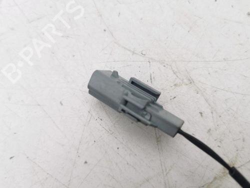 Seat buckle RENAULT CLIO V (B7_) 1.3 TCe 130 (B7MF) | BP28896995I32 