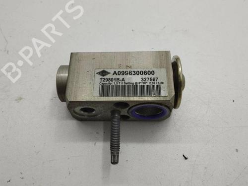Used Electronic sensor MERCEDES-BENZ E-CLASS (W213) E 220 d (213.004) (194 hp) 28876968
