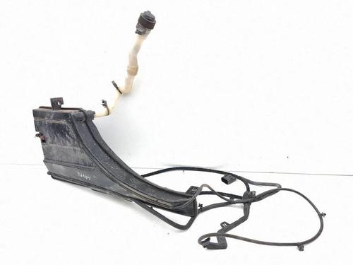 Used Windscreen washer tank Windscreen washer tank MASERATI LEVANTE SUV (M161) 3.0 S Q4 (430 hp) 40288626 40288626