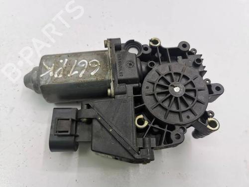 Used Left front window motor Left front window motor 33254693 33254693