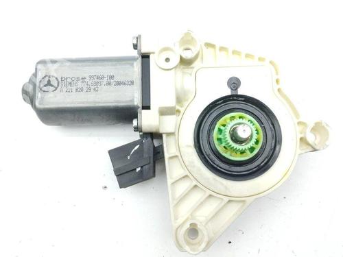 Used Left rear window motor MERCEDES-BENZ S-CLASS (W221, V221) S 320 CDI (211 hp) 28895820